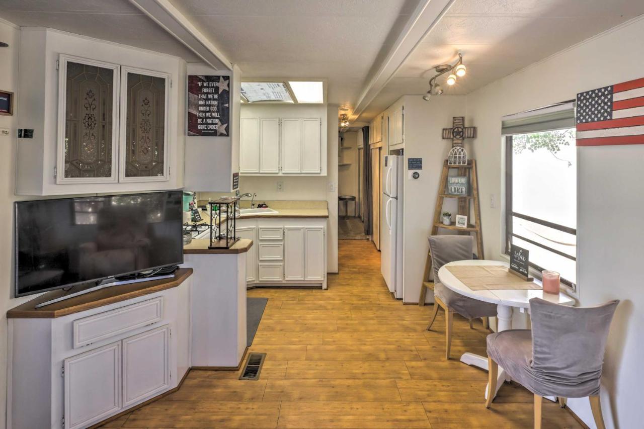 Cozy Lake Havasu City Home With Dock And Beach Access! 외부 사진